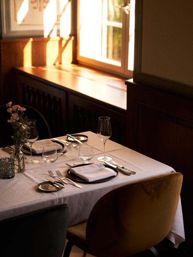 Gaestehaus Am Wasserschloss & Restaurant Wasserschloss Inzlingen Extérieur photo